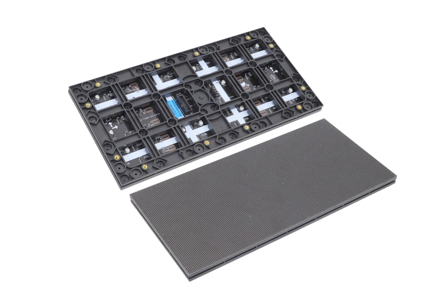 Profesyonel İç Mekan P1.538 LED